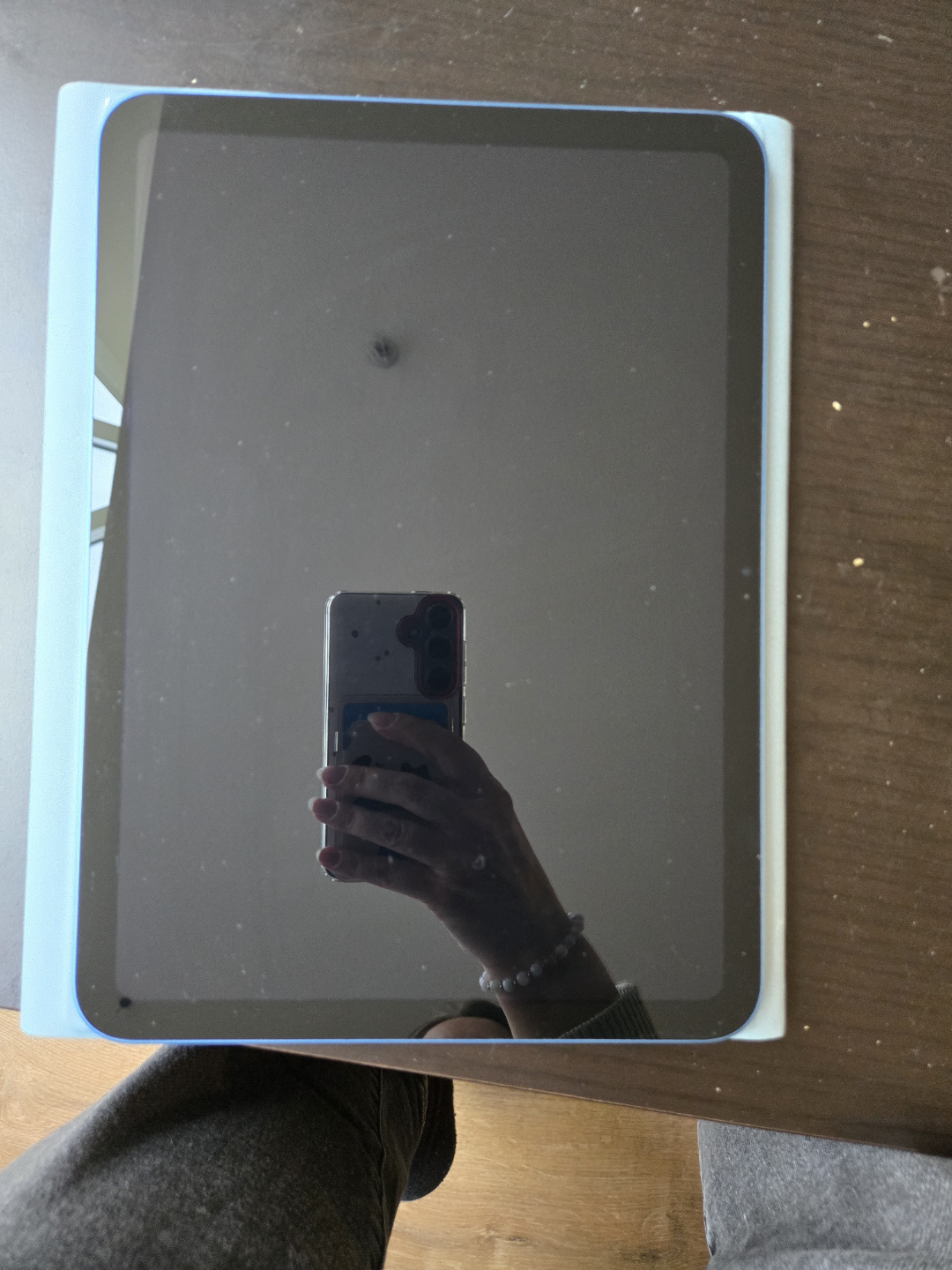 iPad 10 (10th generation) - Sky Blue - photo 3
