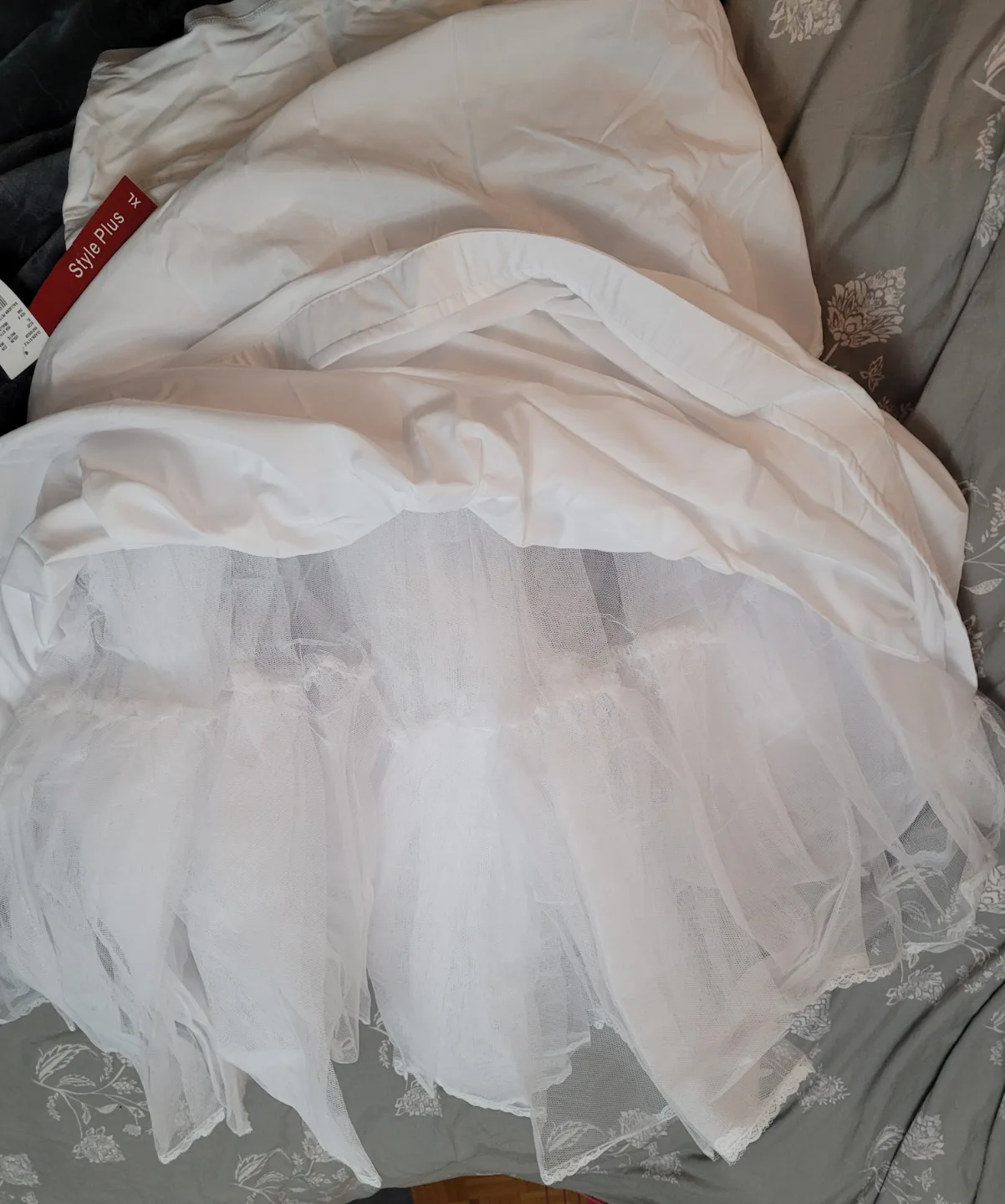 NWT David's Bridal Ballgown Petticoat - Size XL image indicator(3)