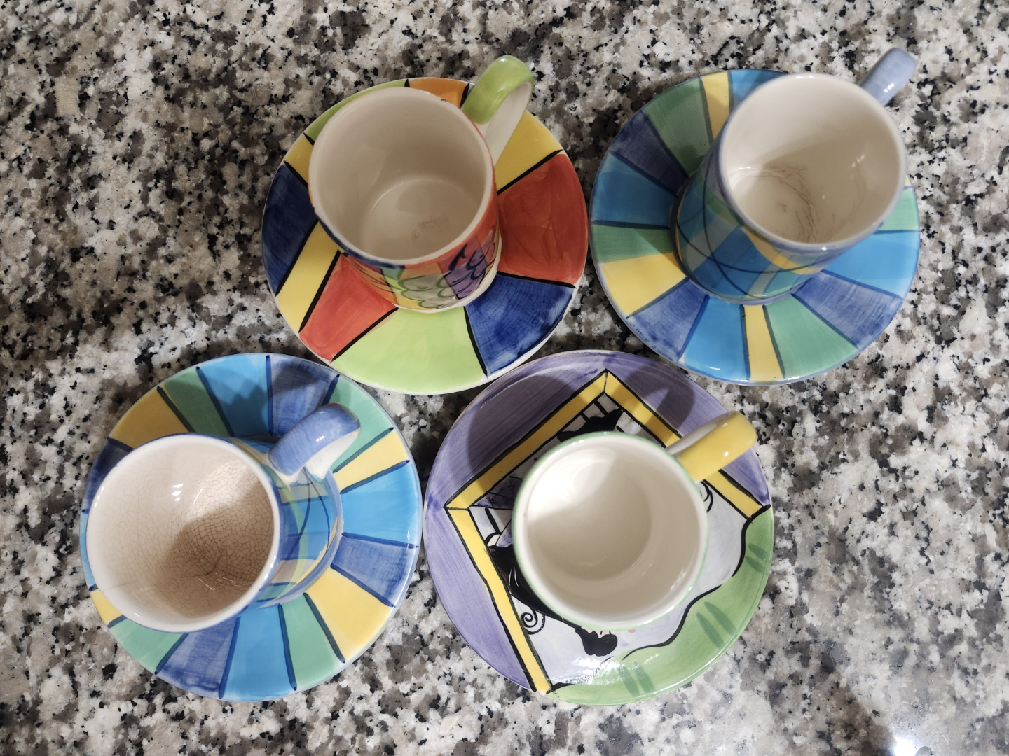 Set of Four Hand-Painted Espresso Cups and Saucers - photo 2