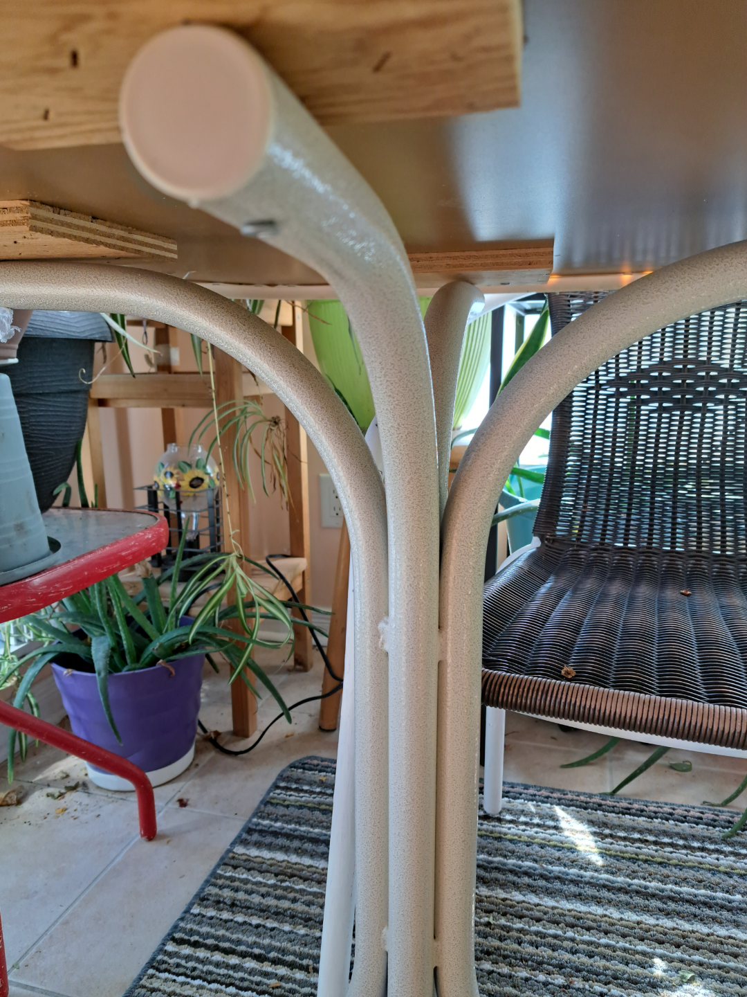 White  Wood & Metal Table
