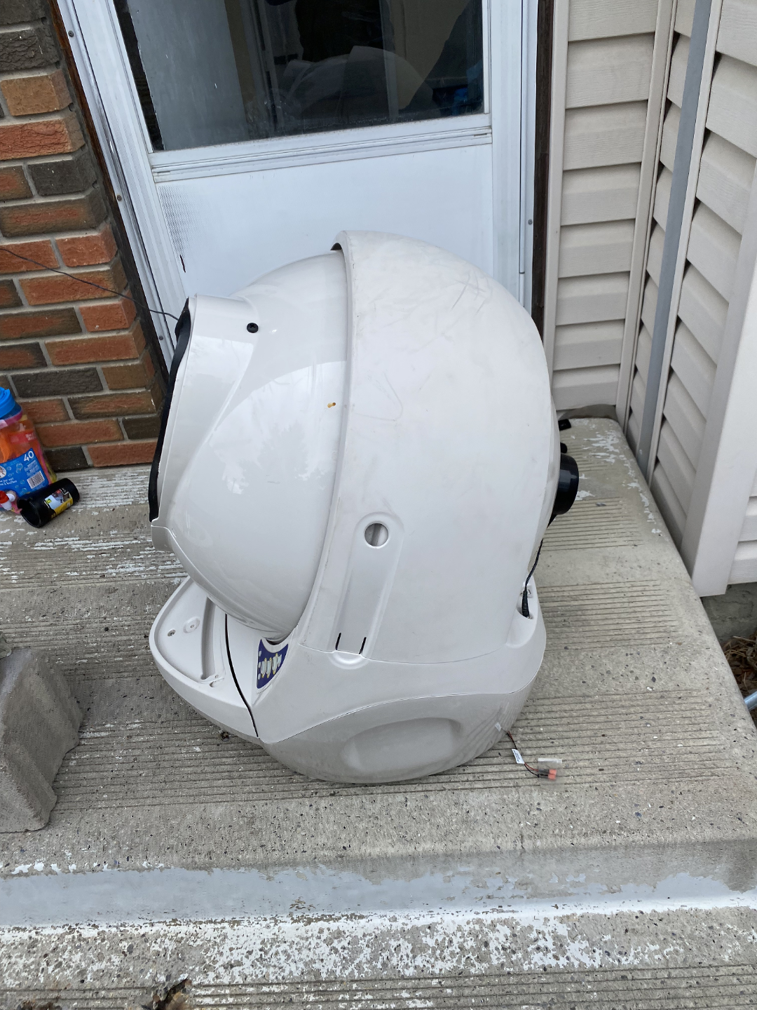 Litter-Robot Self-Cleaning Litter Box - photo 3
