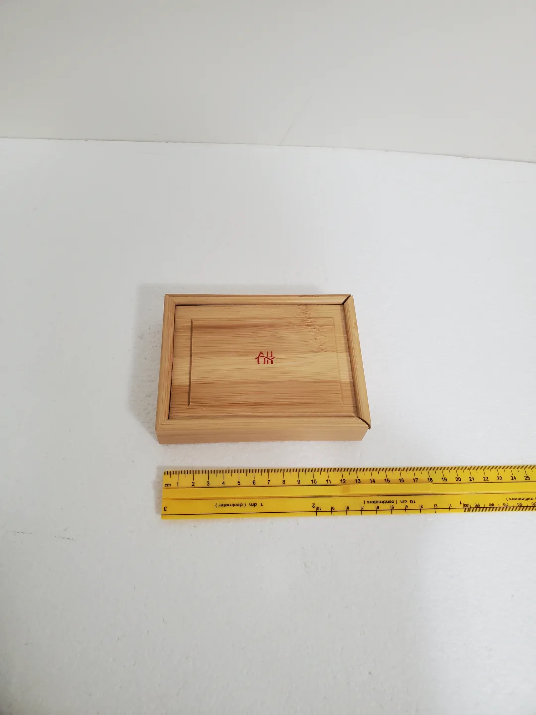 Empty Bamboo Paint Palette with 24 Wells image indicator(5)