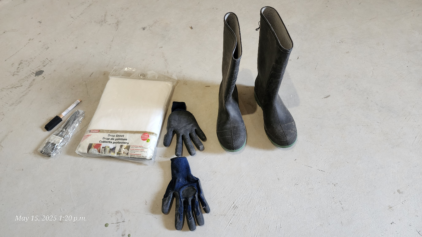 Painting Supplies Bundle: Drop Sheet, Gloves, Boots & Brushes🏒 - photo 3