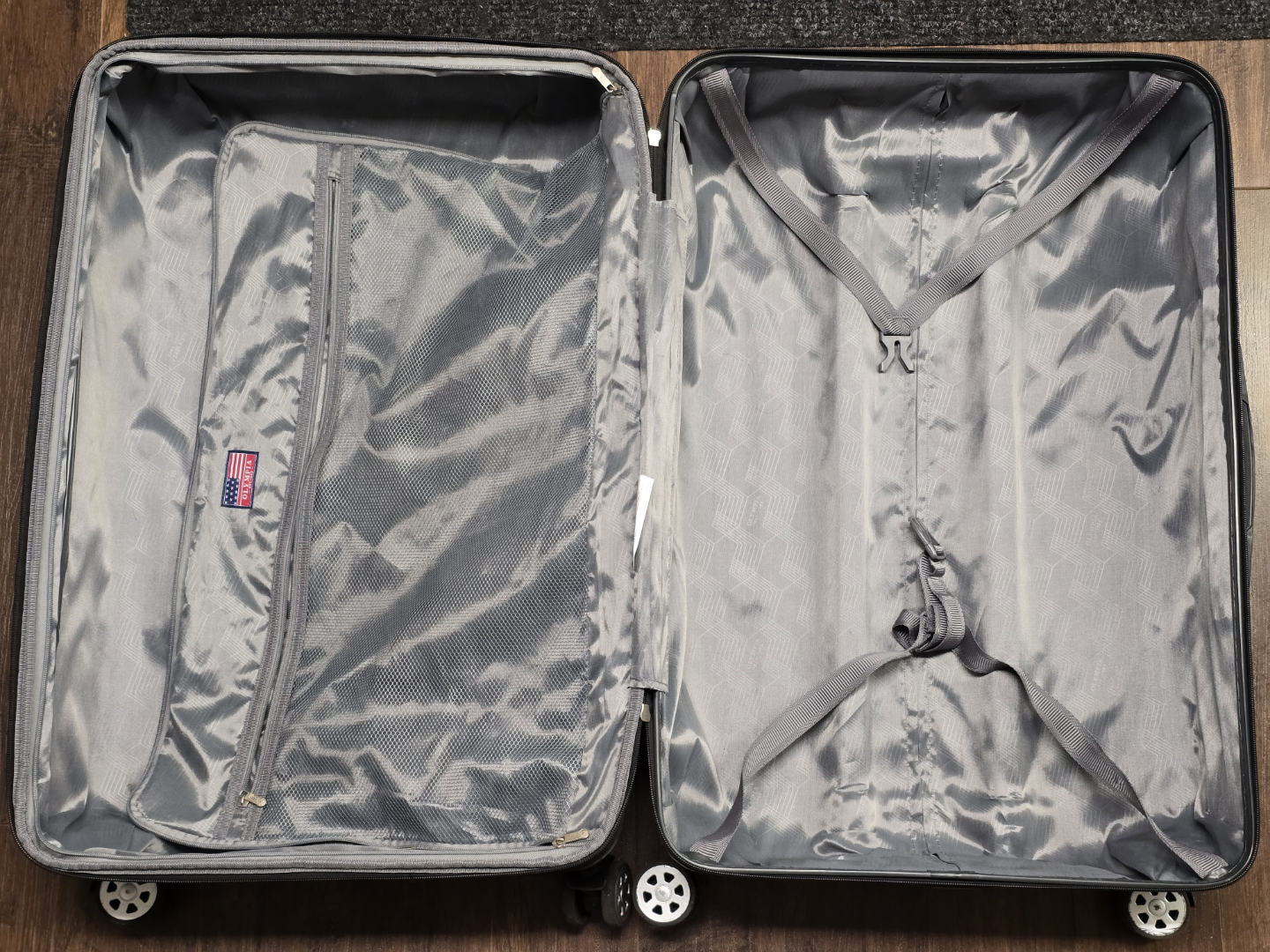 28 inch Check-In Luggage - photo 3