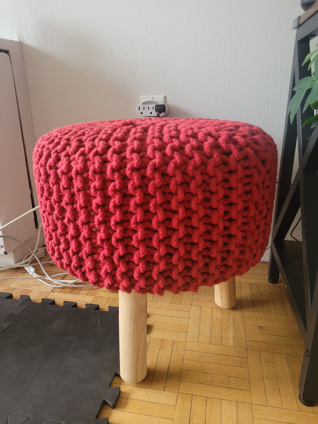 Artesanal Footstool - Two Colours Available
