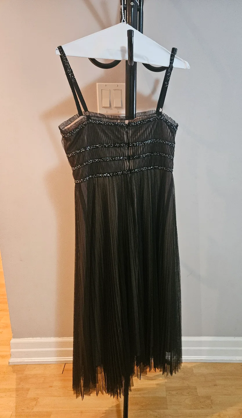 BCBGMAXAZRIA Black Beaded Pleated Dress Size M image indicator(4)