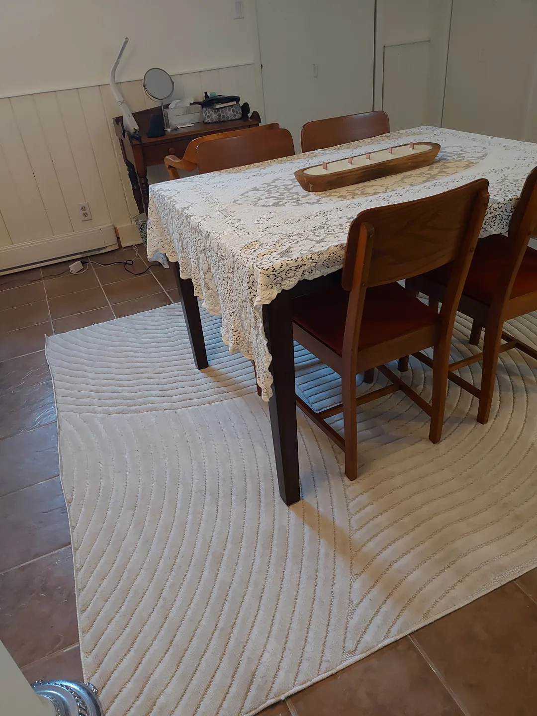 Pair of Mid-Century Modern Dining Chairs with Red Cushions thumbnail