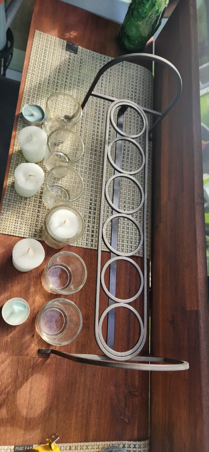 Metal Candle Holder with 6 Candles & 6 Glass Holders image indicator(5)