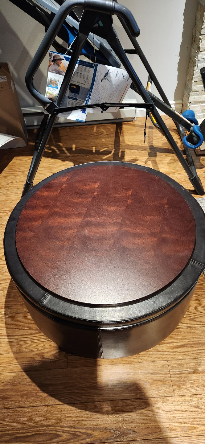Round Brown Leather Storage Ottoman - photo 3
