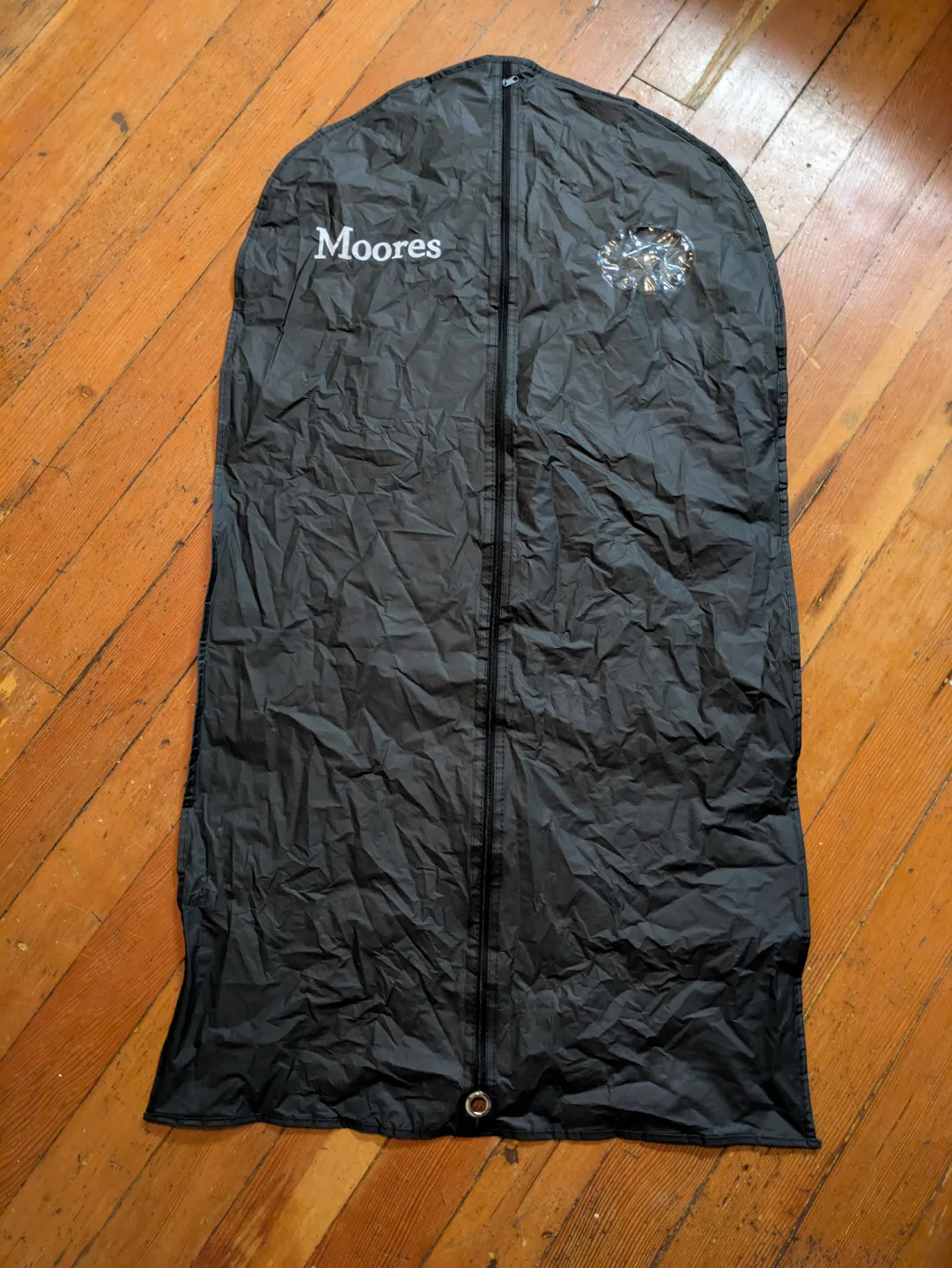 Moores Garment Bag 🏒 thumbnail