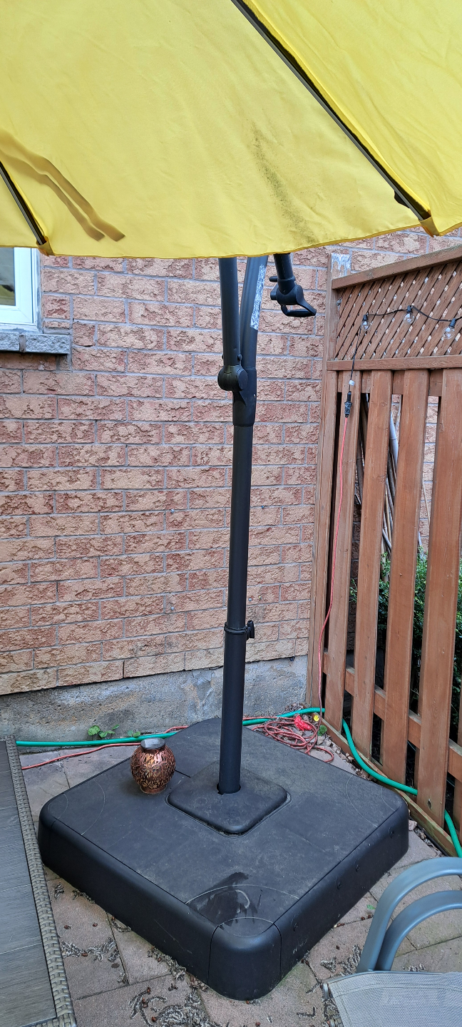 Patio Offset Cantilever Umbrella with LED Lights - photo 3