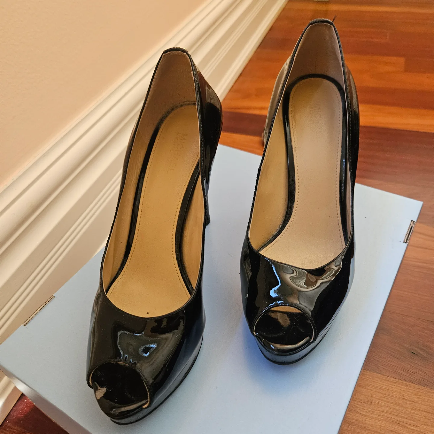 Michael Kors Black Patent Leather Peep Toe Heels image indicator(2)