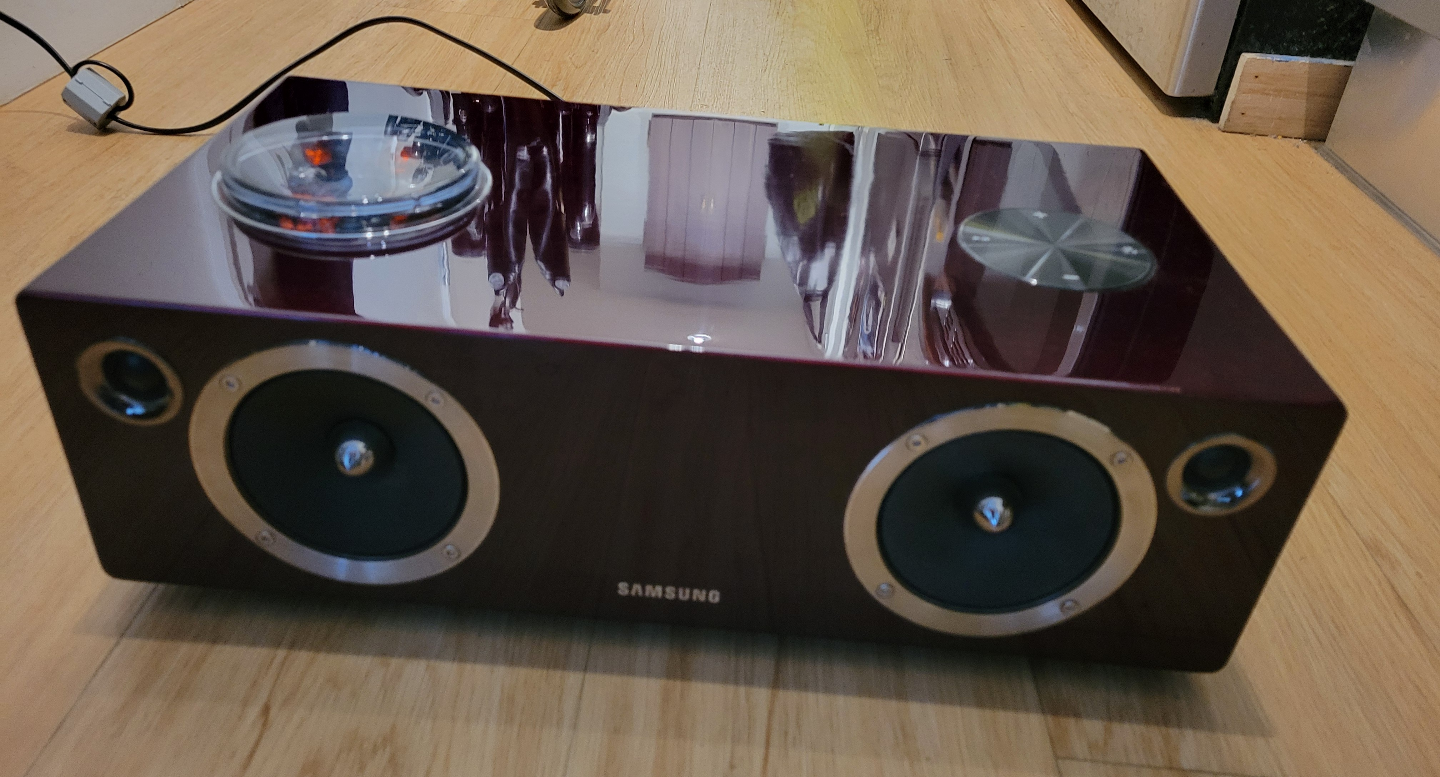 Home Stereo - Samsung DA-E750 Stereo Bluetooth speaker - photo 2