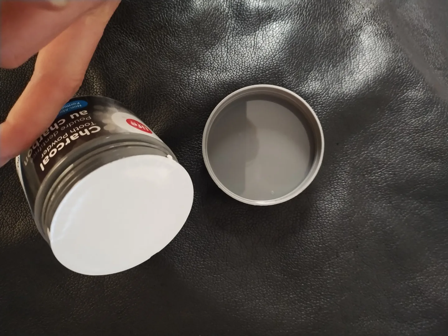 Life Brand Charcoal Tooth Powder non-abrasive image indicator(3)