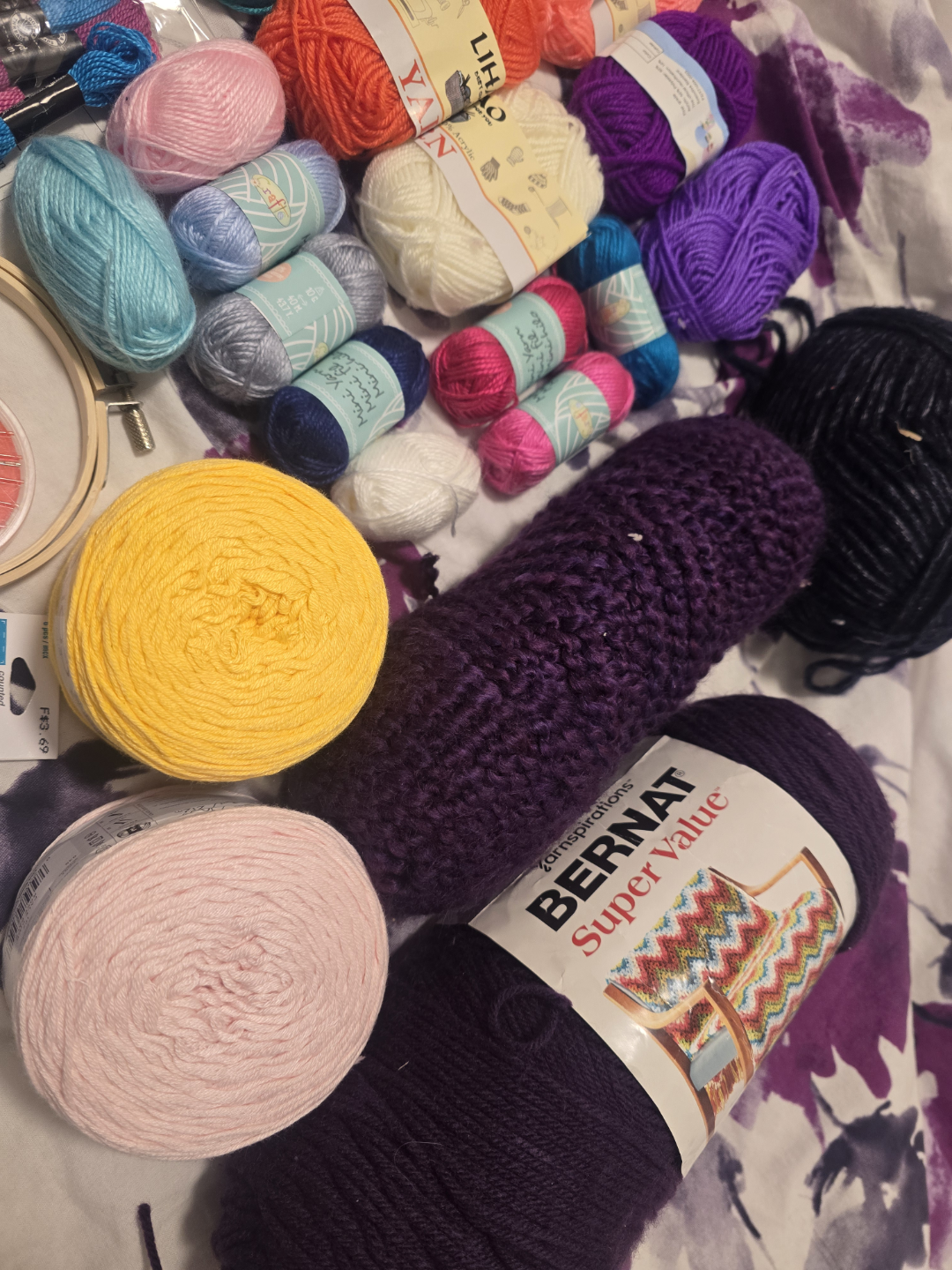 Craft Supplies Bundle: Yarn, Needles, Crochet Hooks & More! - photo 3