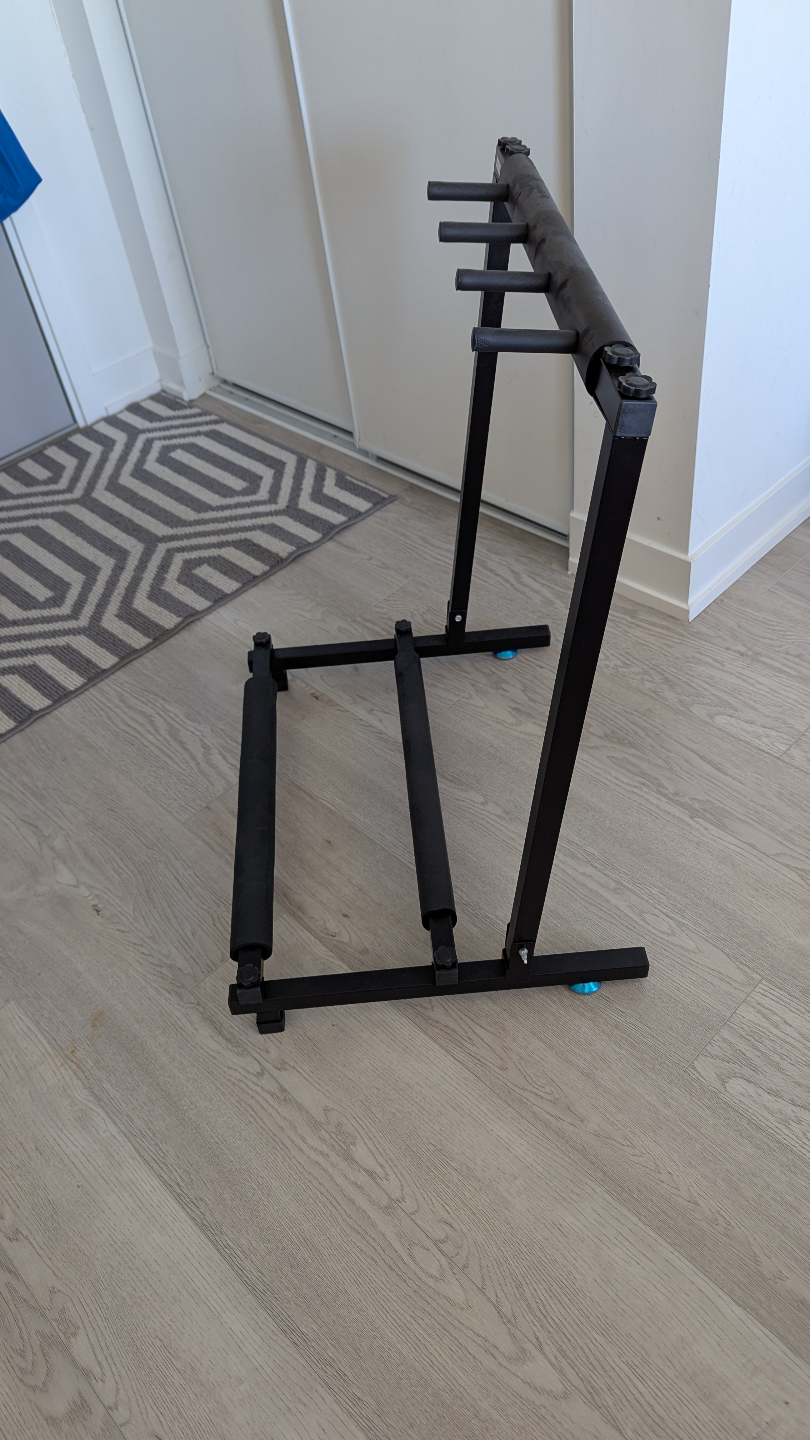 Guitar Stand - Holds 3 Guitars - photo 2