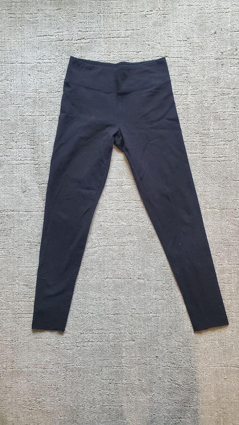 Black Leggings - Medium