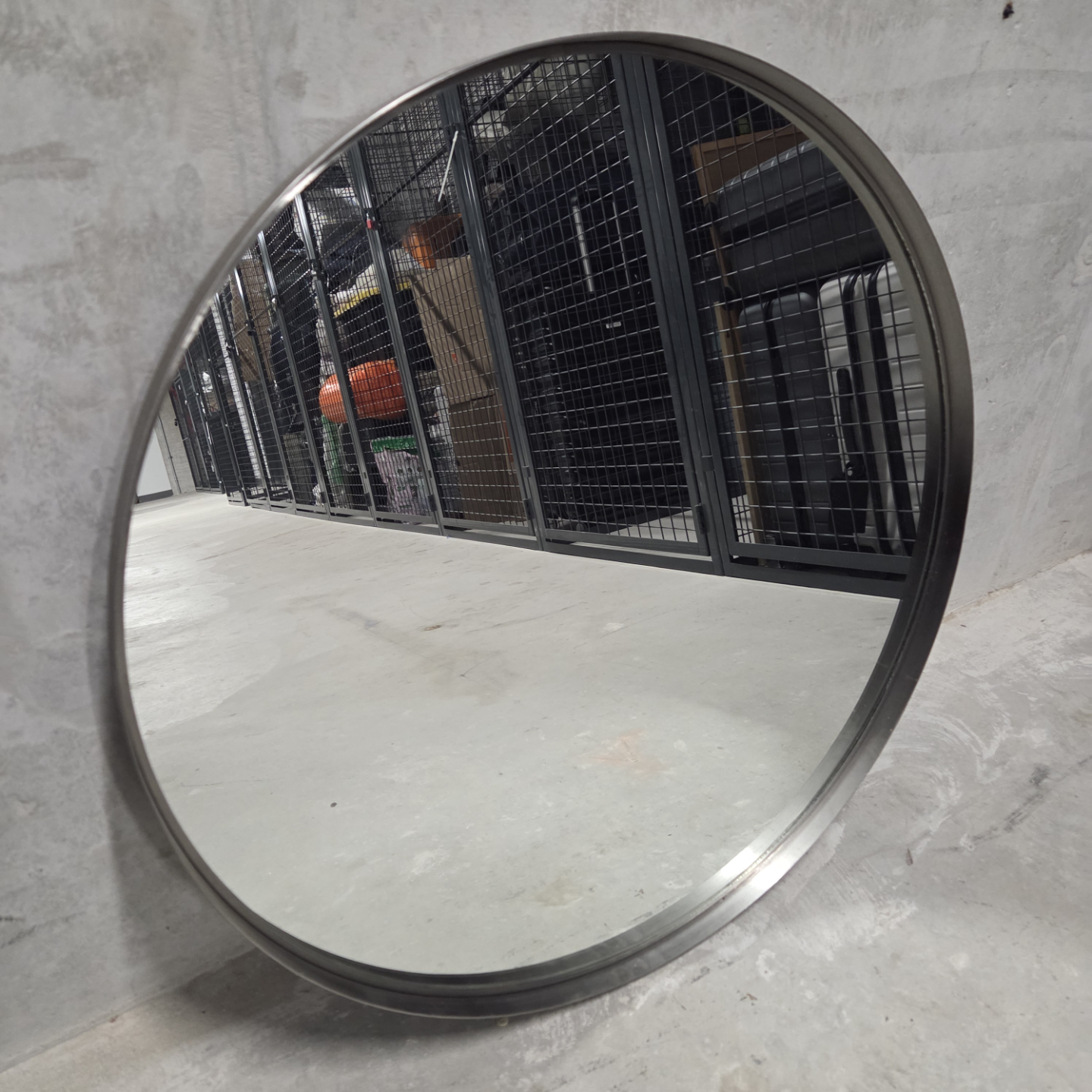 Round Metal Framed Mirror