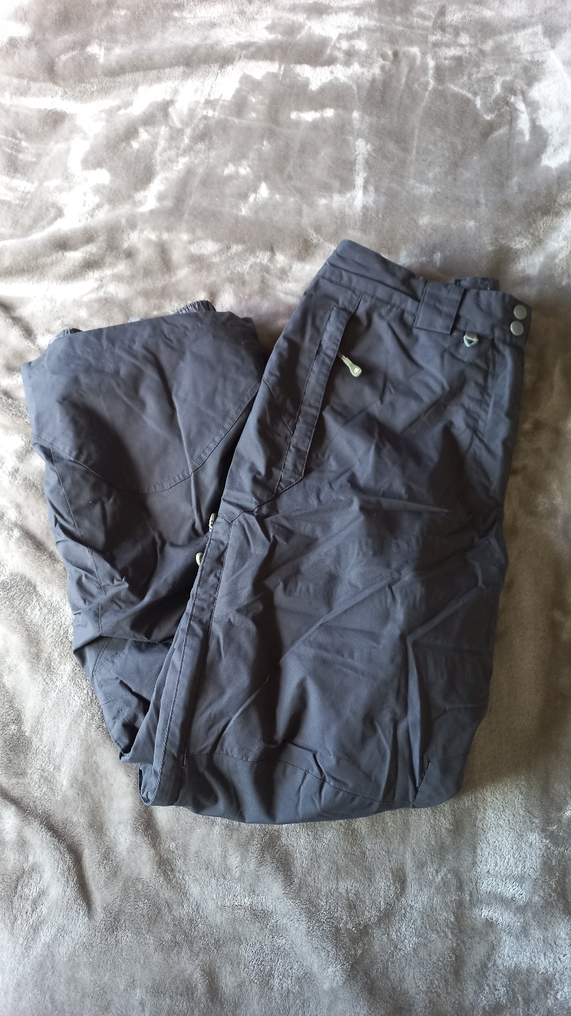 Ski pants