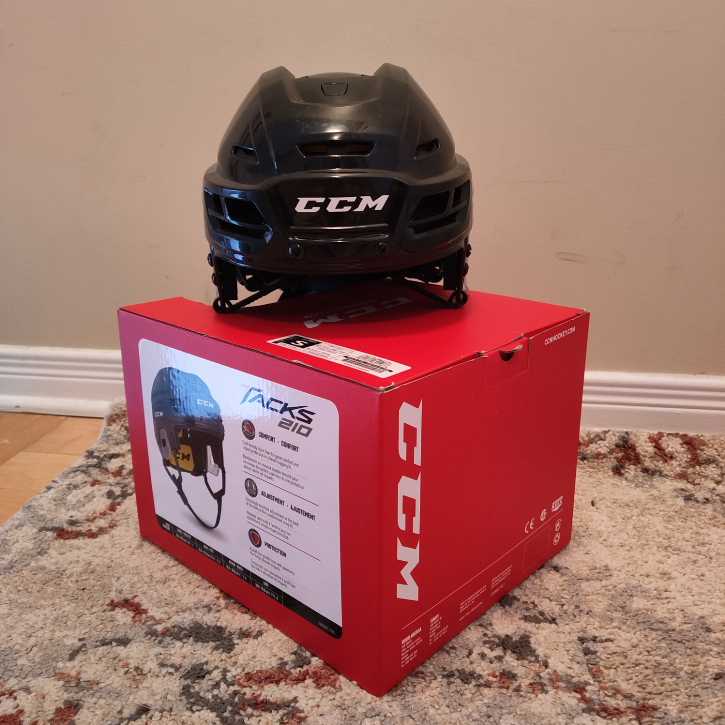 CCM Tacks 210 Hockey Helmet - Size Small (S) 🏒 - photo 2