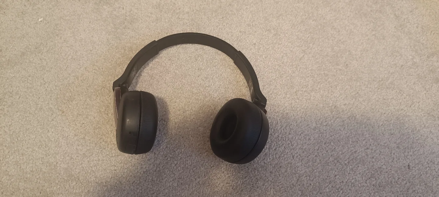 Sony Wireless Stereo Headphones image indicator(4)