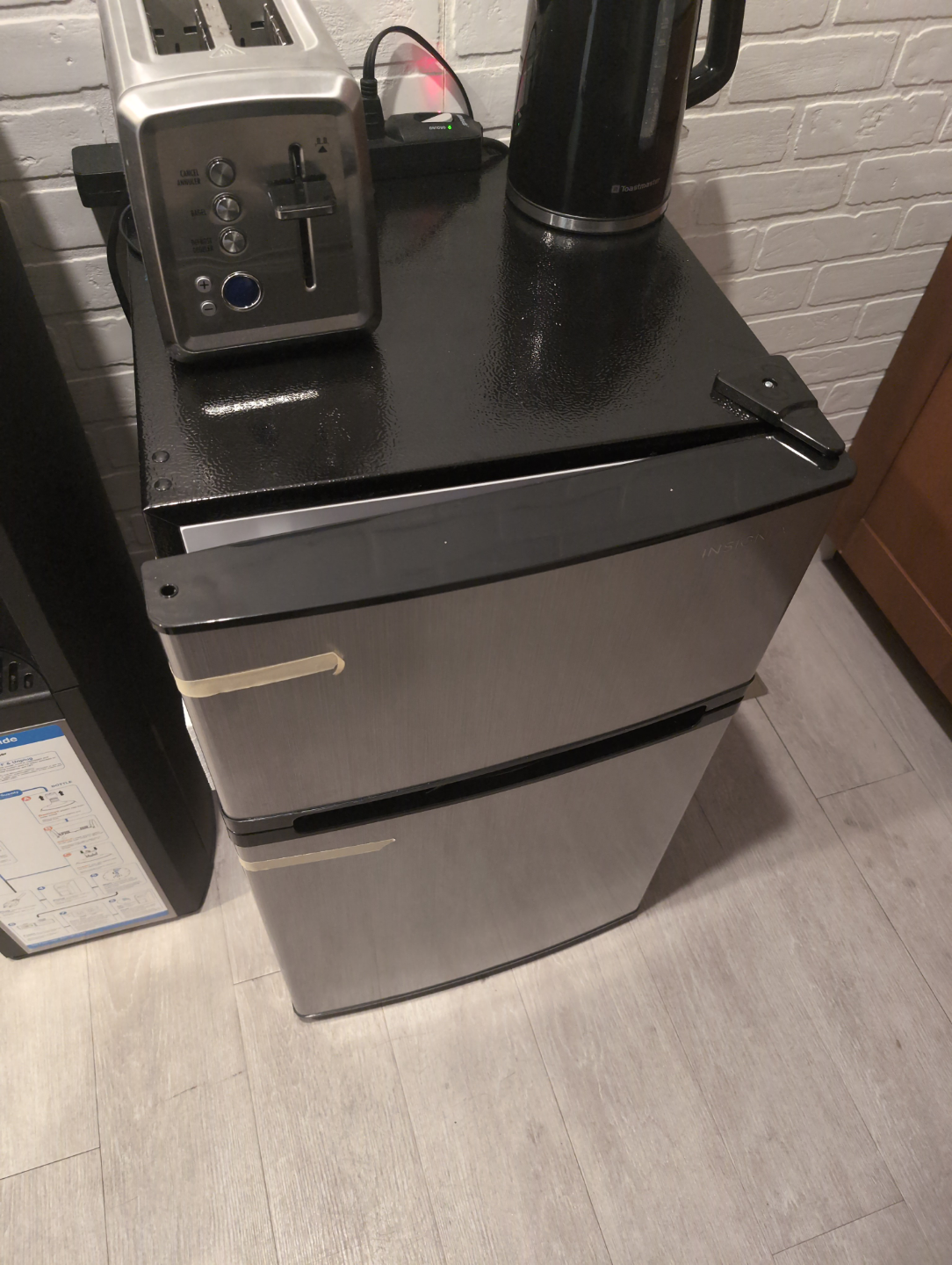 Mini Fridge - Excellent Condition