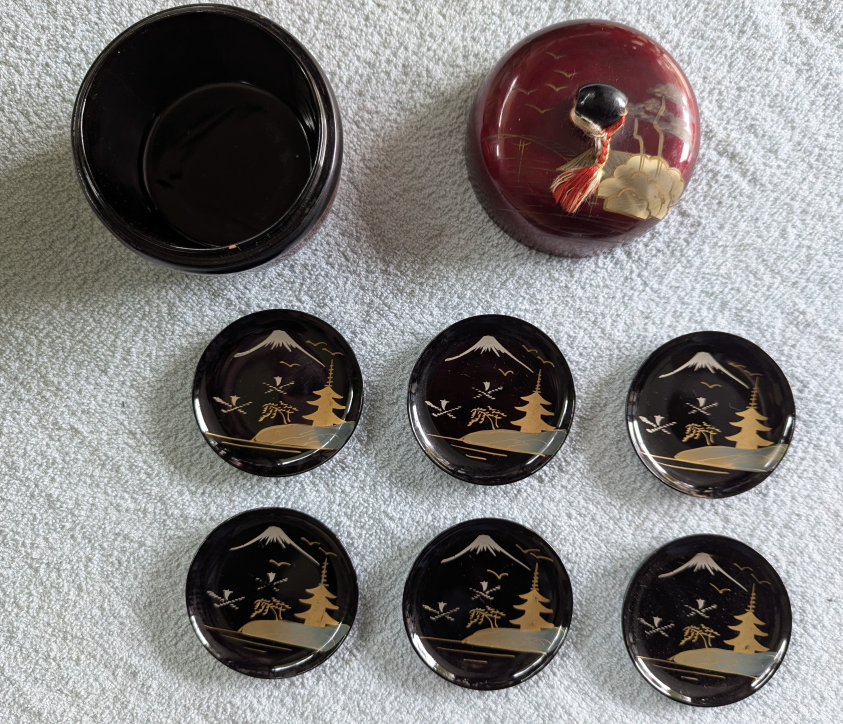 Vintage Lacquer Coaster Set