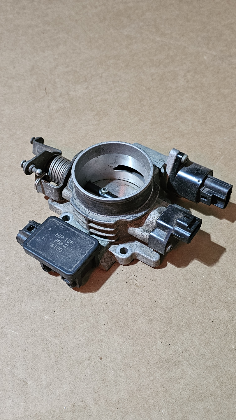 Jeep 4.0L throttle body with sensors
