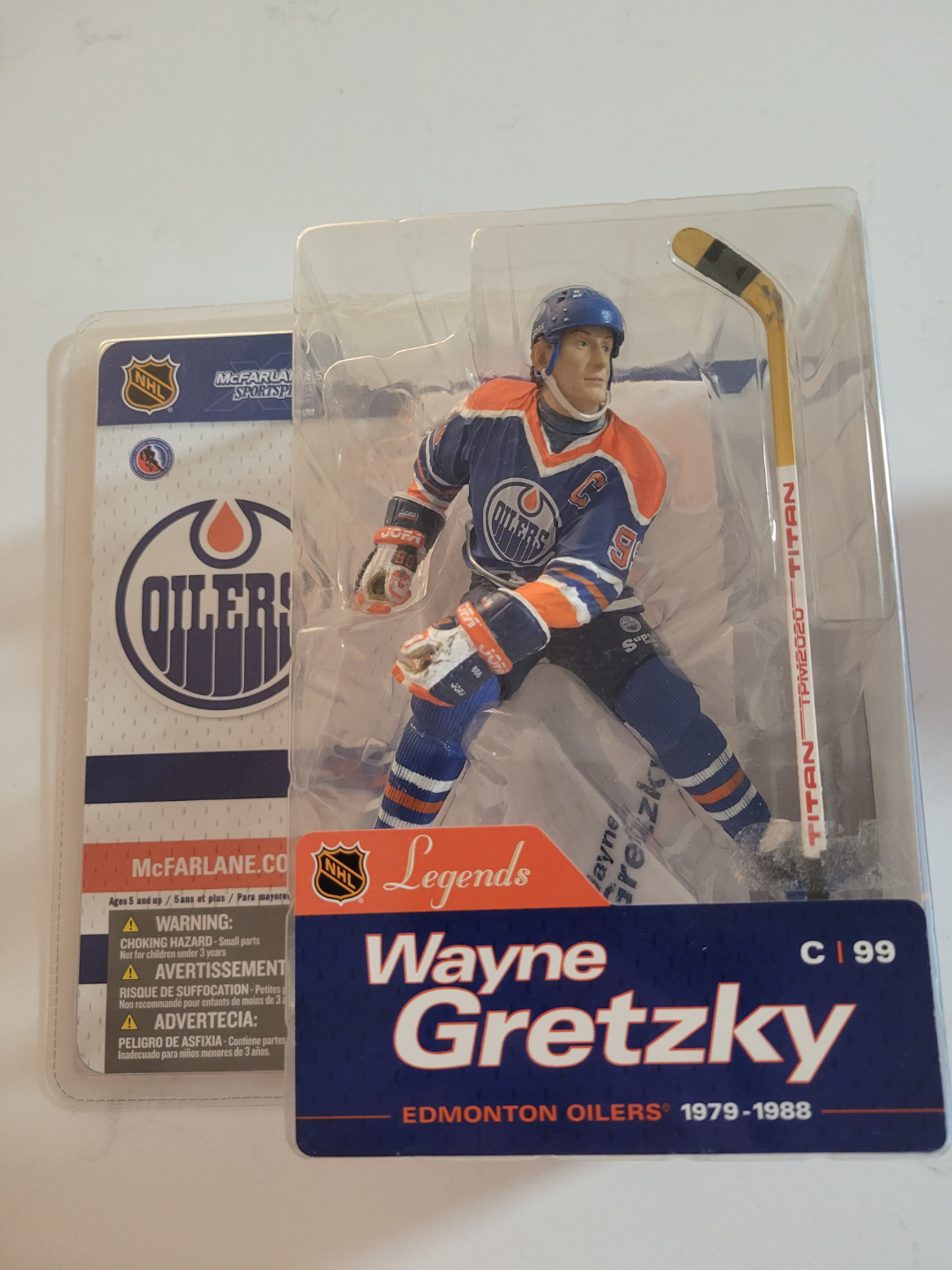 McFarlane Wayne Gretzky Edmonton Oilers Legends Series Figure
