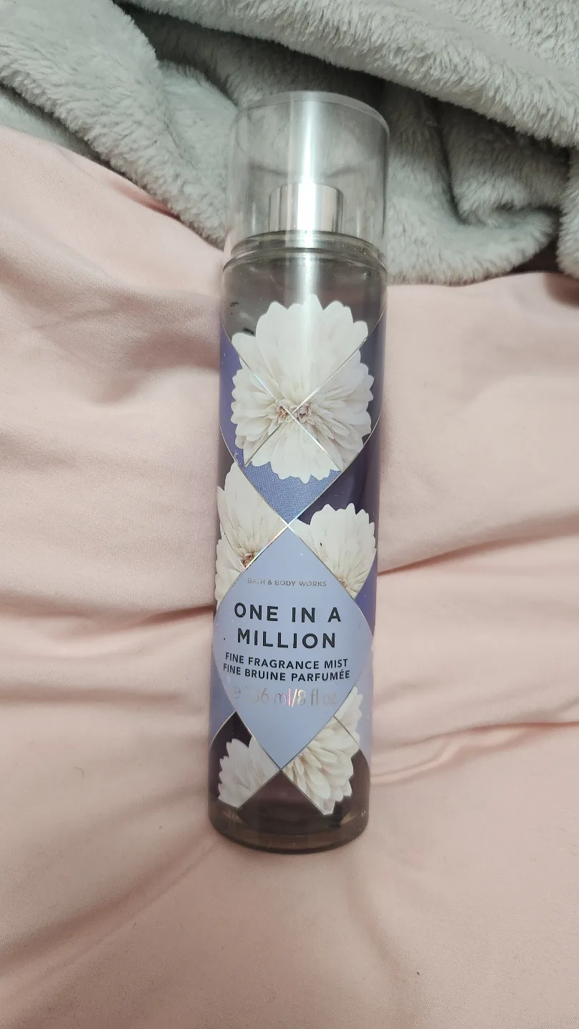 Bath & Body Works One in a Million Fine Fragrance Mist thumbnail