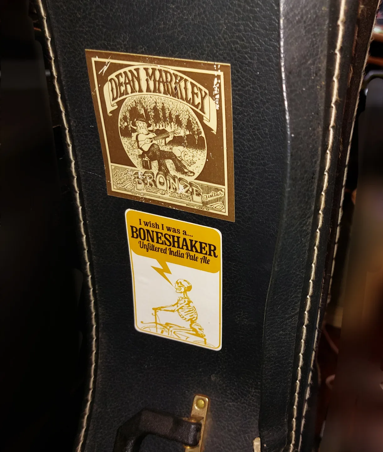 Rocker Music Tools Acoustic Guitar with FREE Case image indicator(5)