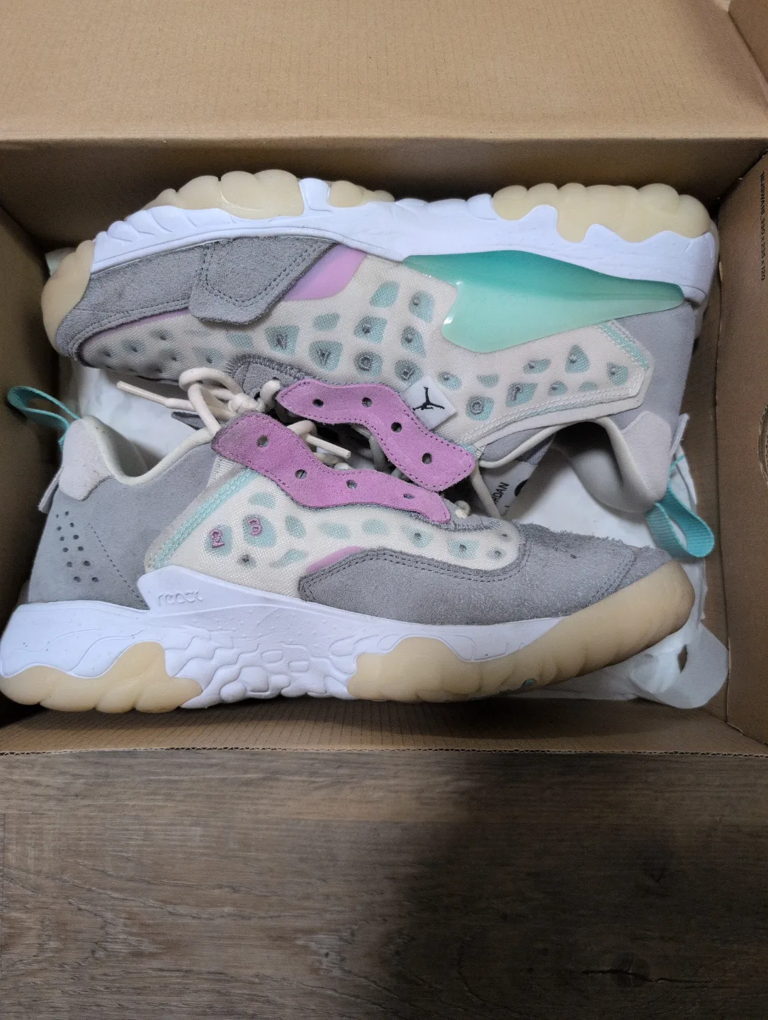 Jordan Delta 2 Sneakers - Size 10.5 thumbnail