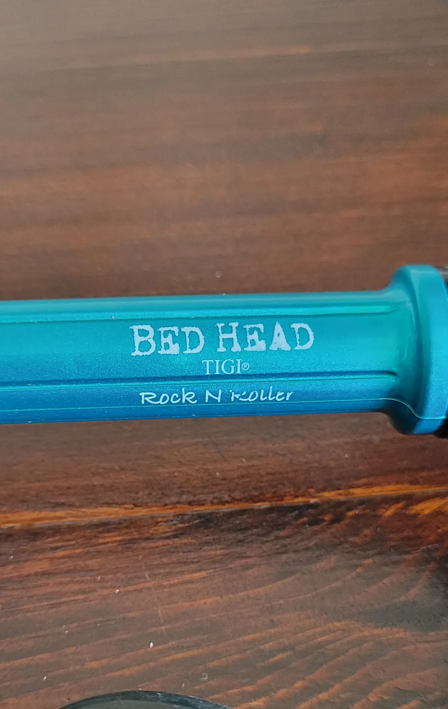 TIGI Bed Head Rock N Roller Curling Iron image indicator(3)