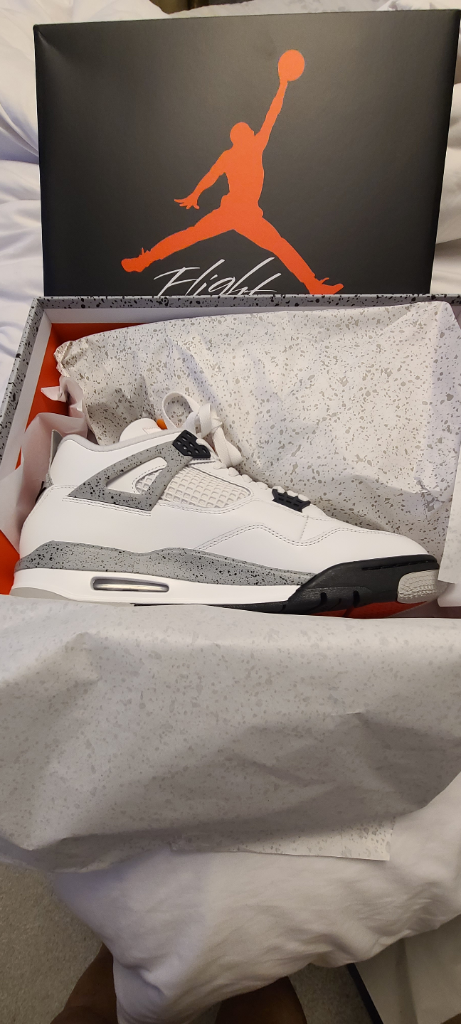 Air Jordan 4 White Cement