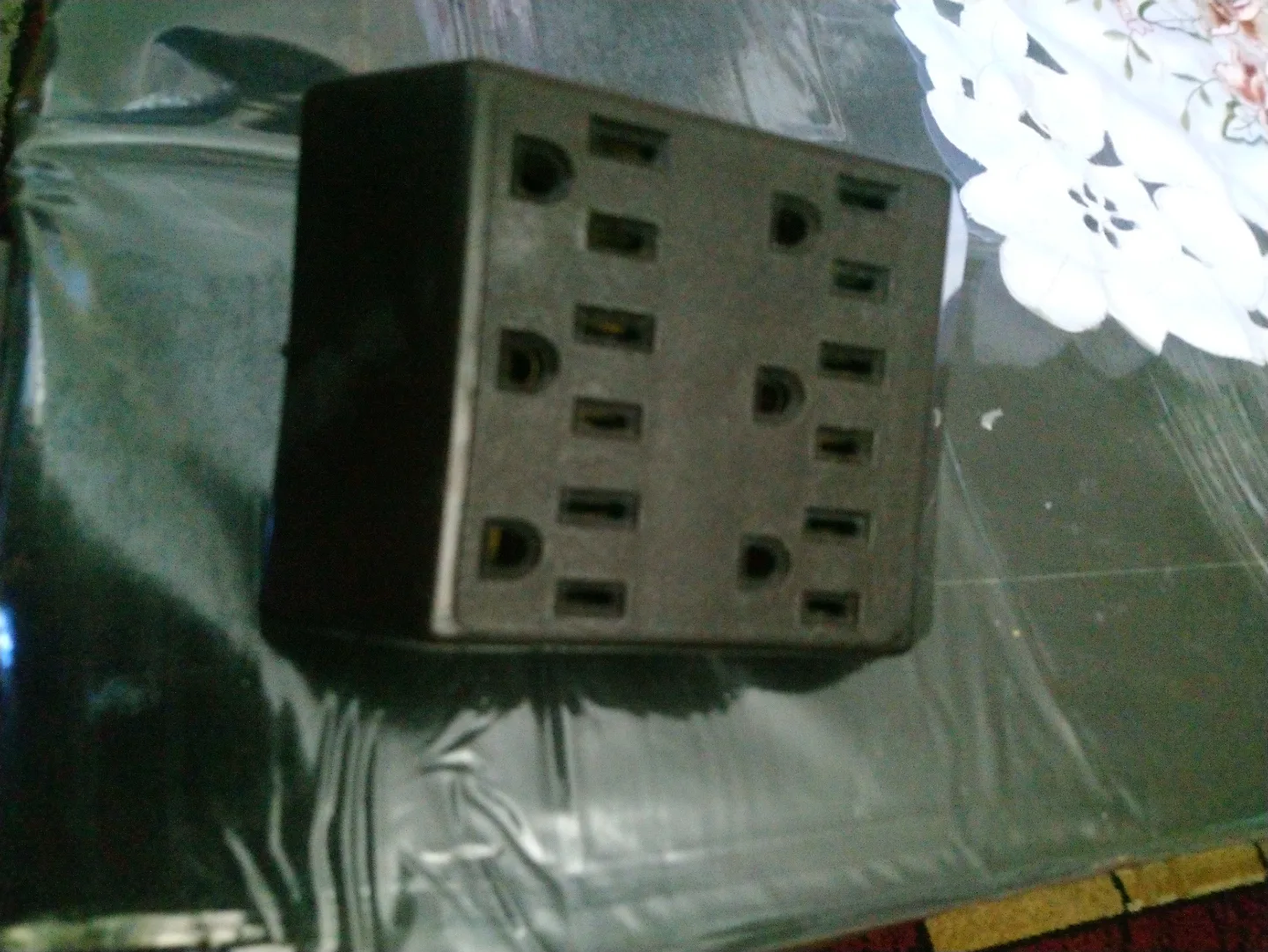 Vintage USA Eagle 6 Outlet Power Strip thumbnail