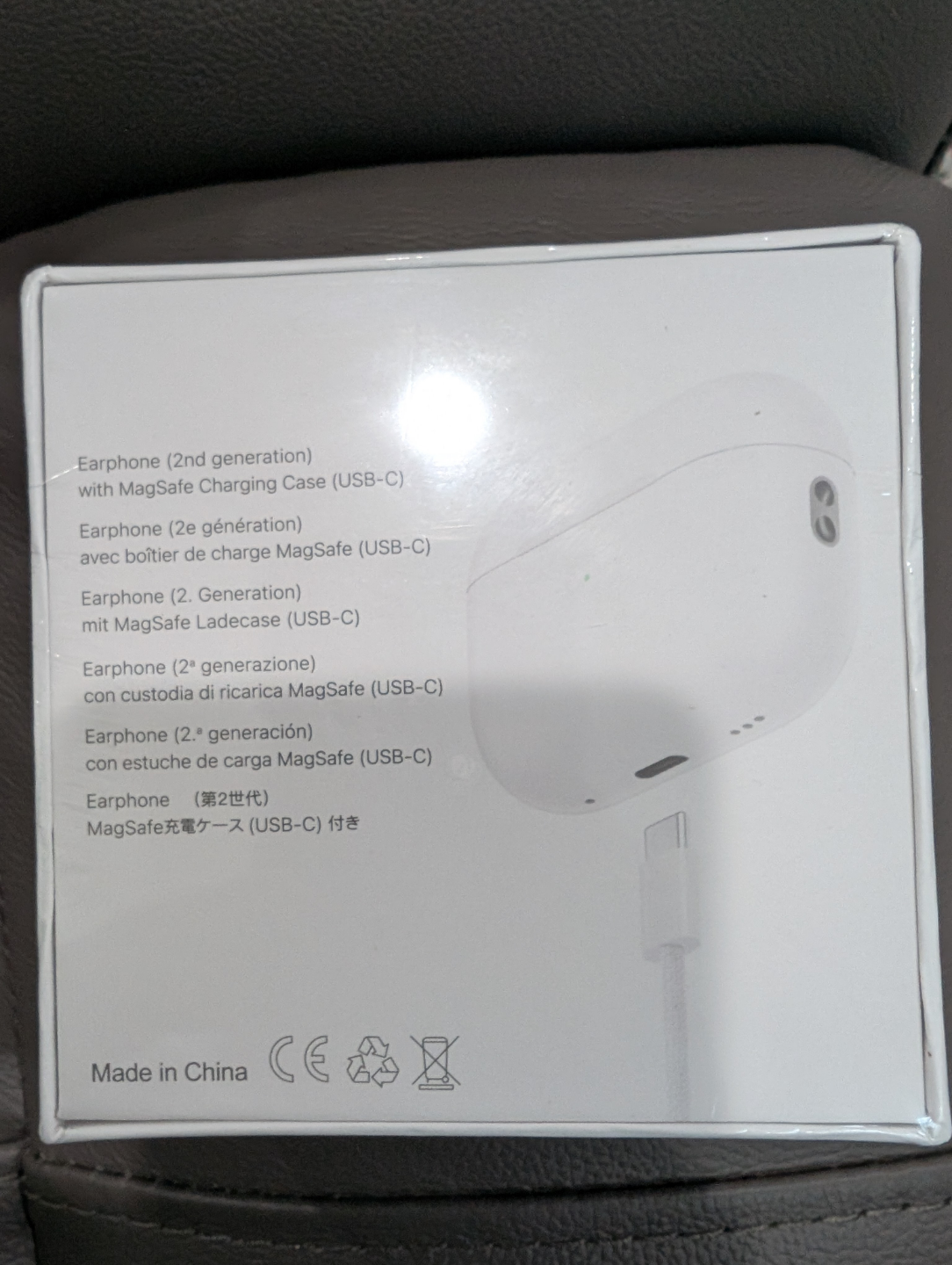 Apple AirPods Pro (2nd generation) - photo 3