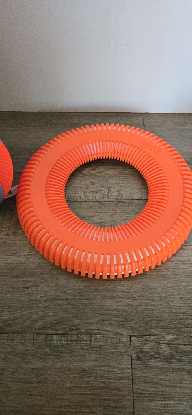 🧡3 New Chuckit Dog Toys - photo 3