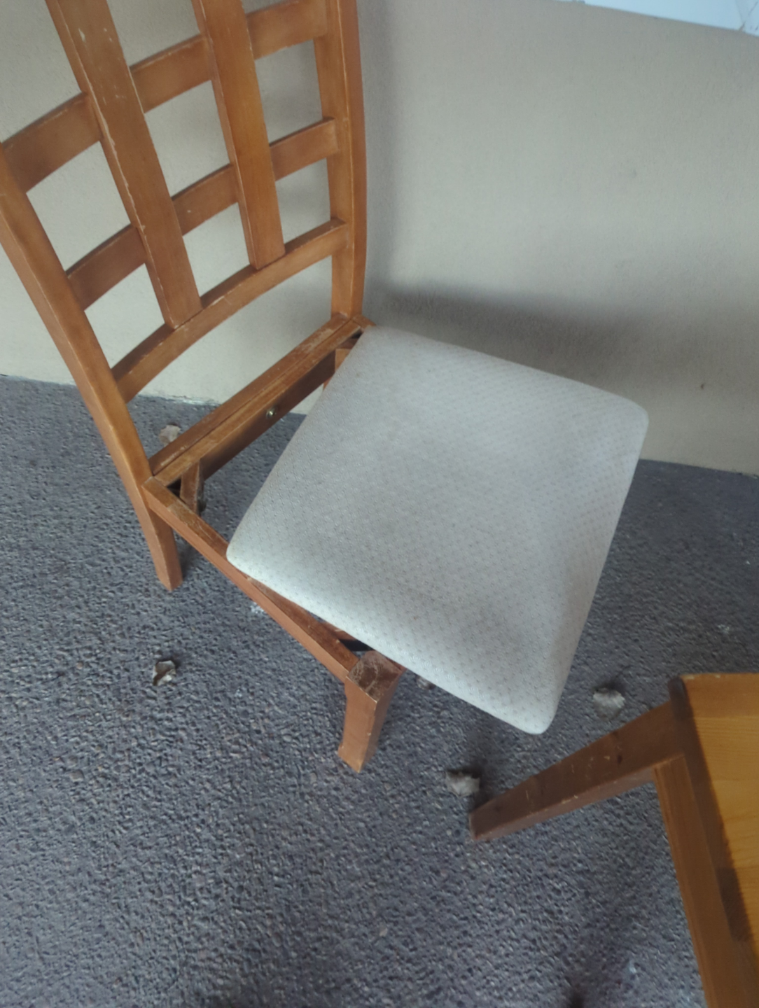 Dining Table and Four Chairs Set - photo 4