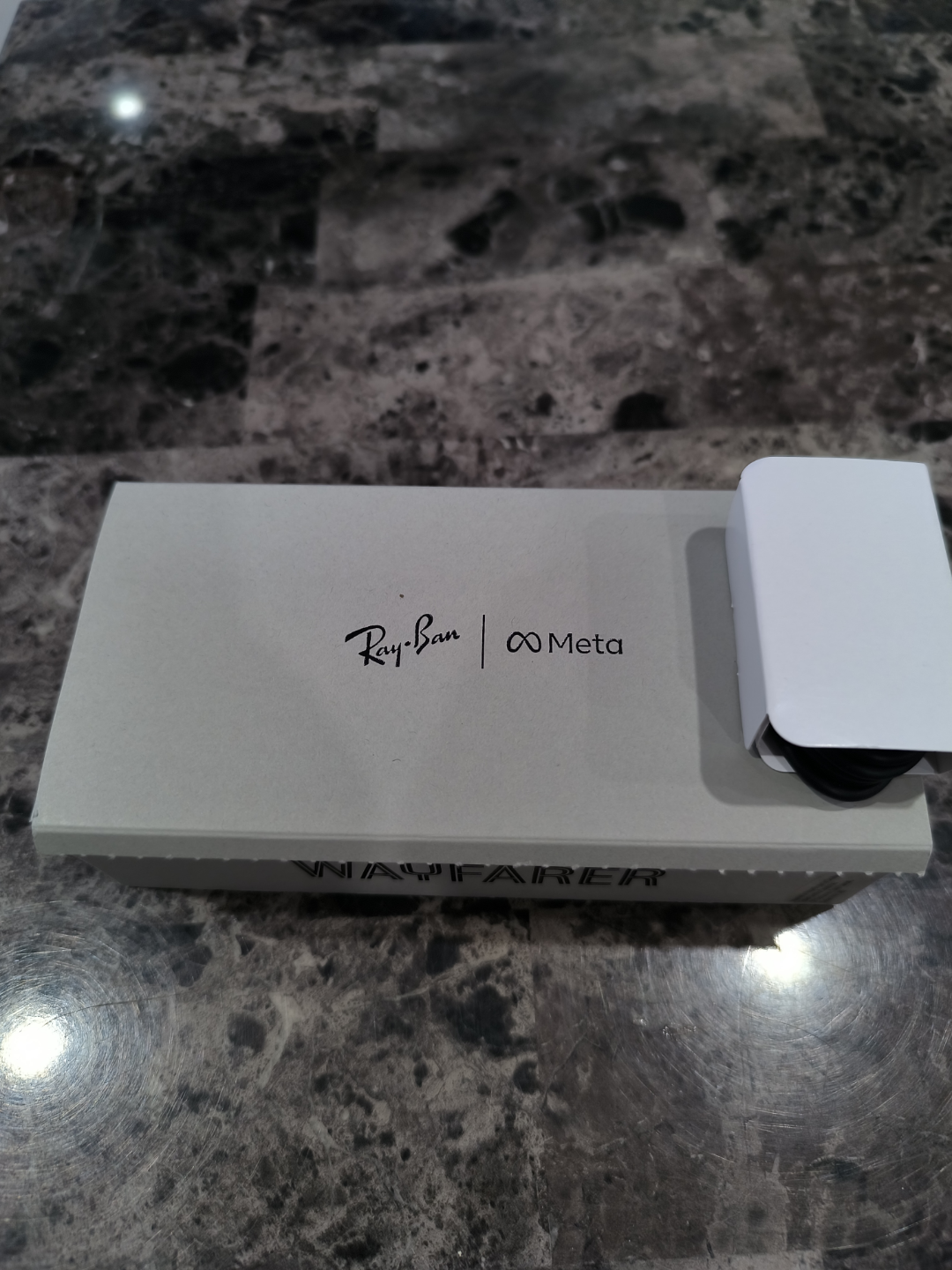 Ray-Ban Stories Smart Glasses - Wayfarer Style - photo 2