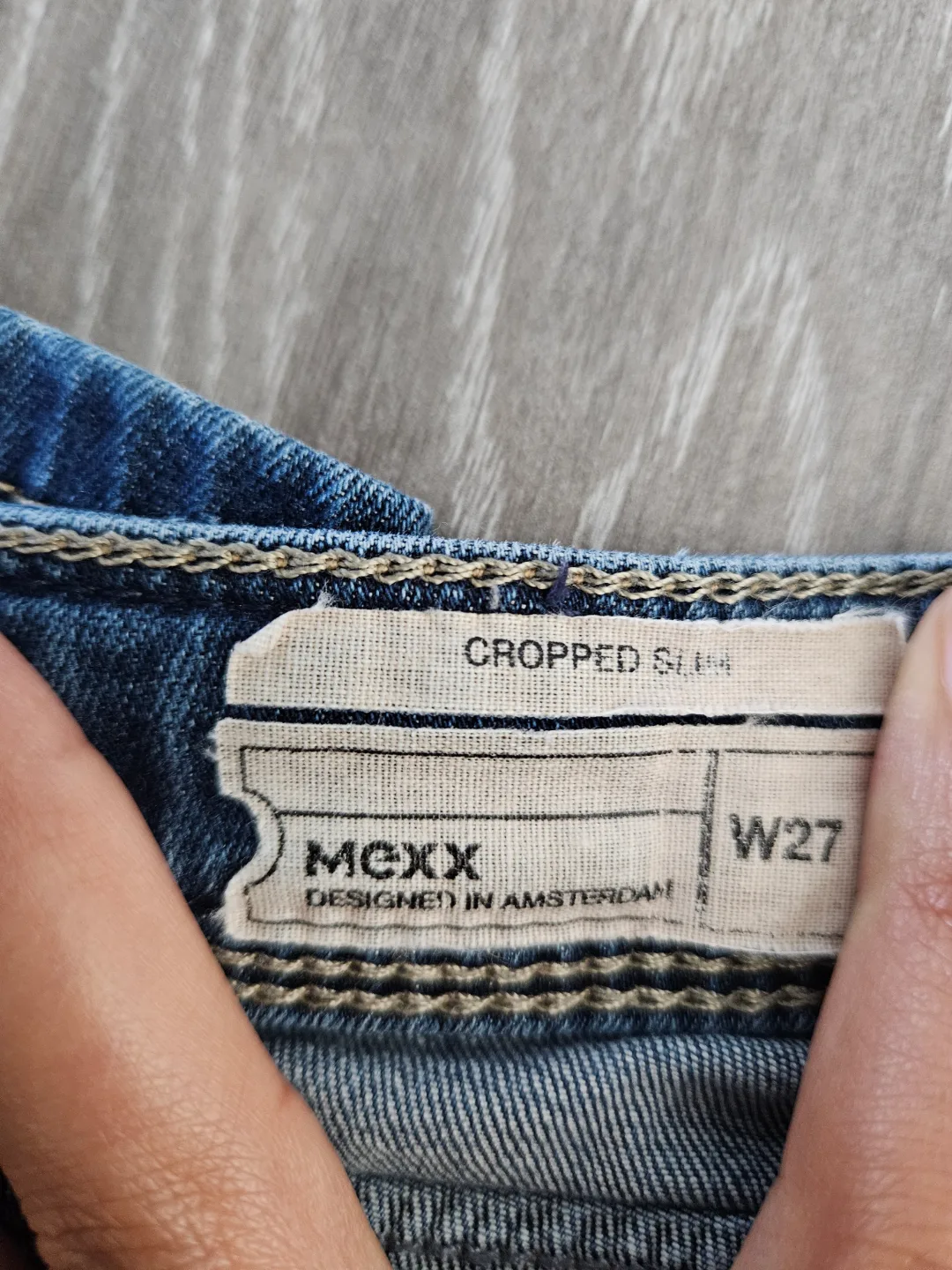 Mexx Girl's Cropped Jeans Size 27 image indicator(3)