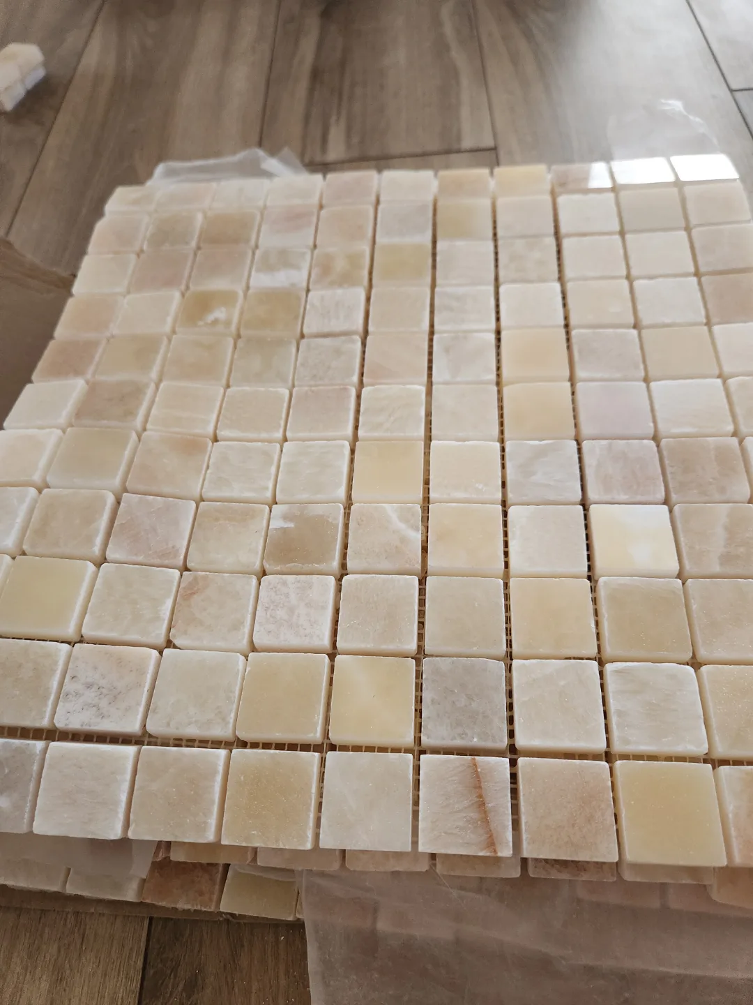 Honey Onyx Marble Mosaic Tiles 7sq.ft. thumbnail