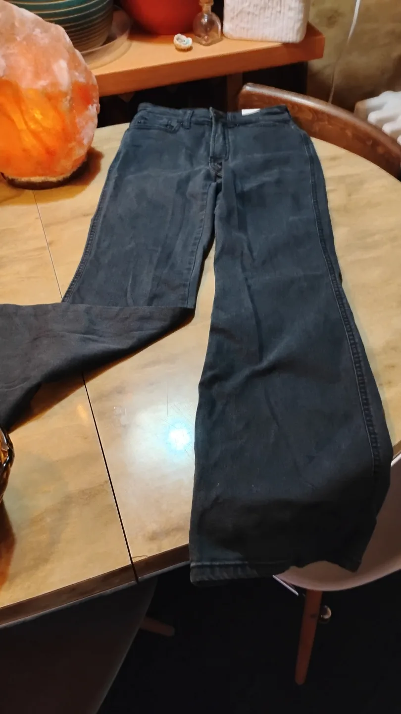 R. Jeans Flare Leg High Rise Jeans Size 24 Petite thumbnail