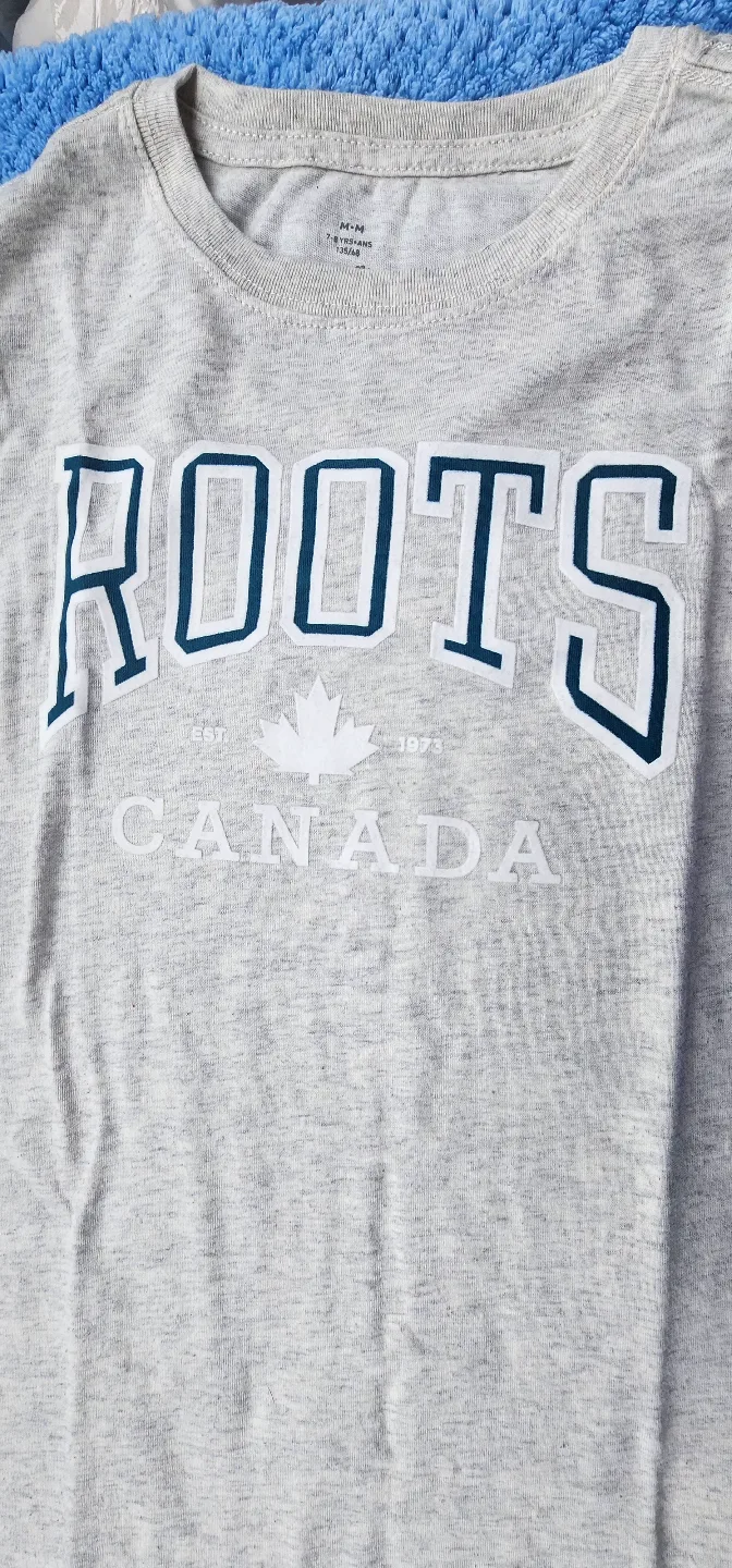 🧡Roots Canada Youth T-Shirt BN thumbnail