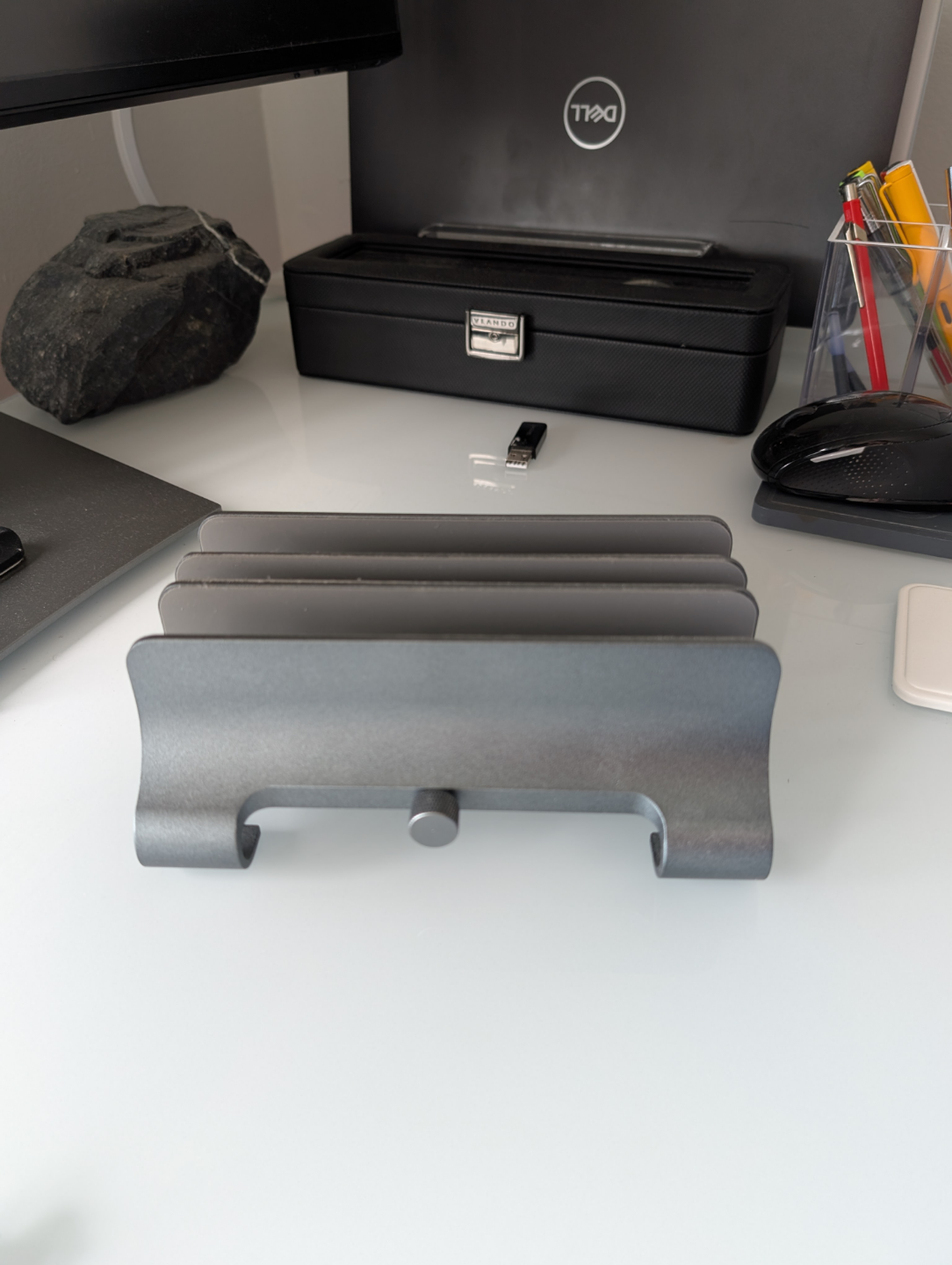 aluminum laptop holder - photo 4
