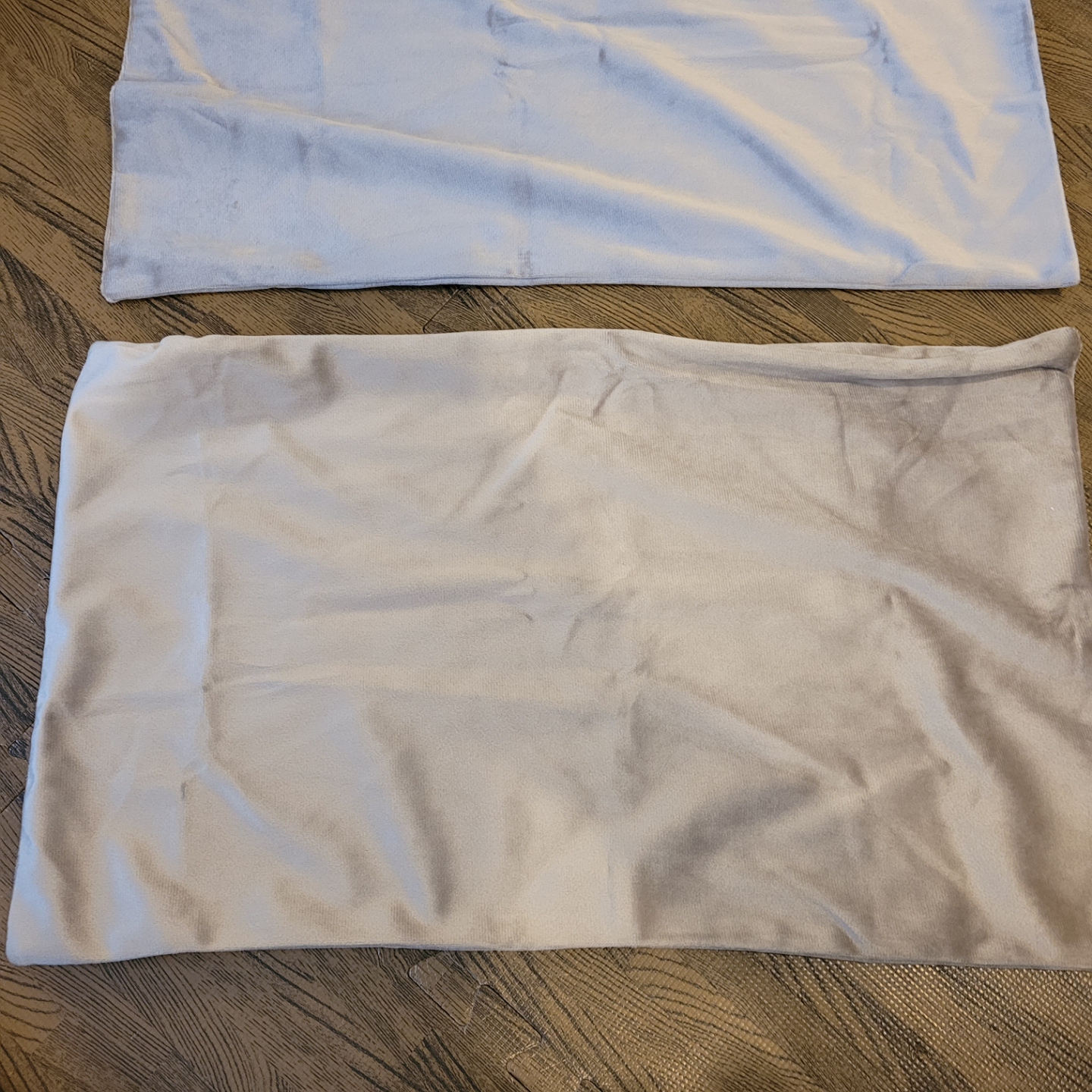 Four Light Coffee Velvet Pillowcases - photo 4