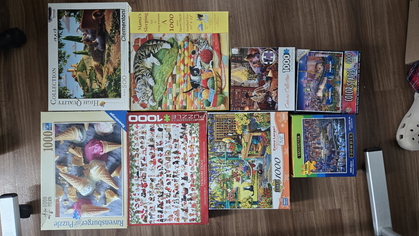 Bundle of 8  Jigsaw Puzzles