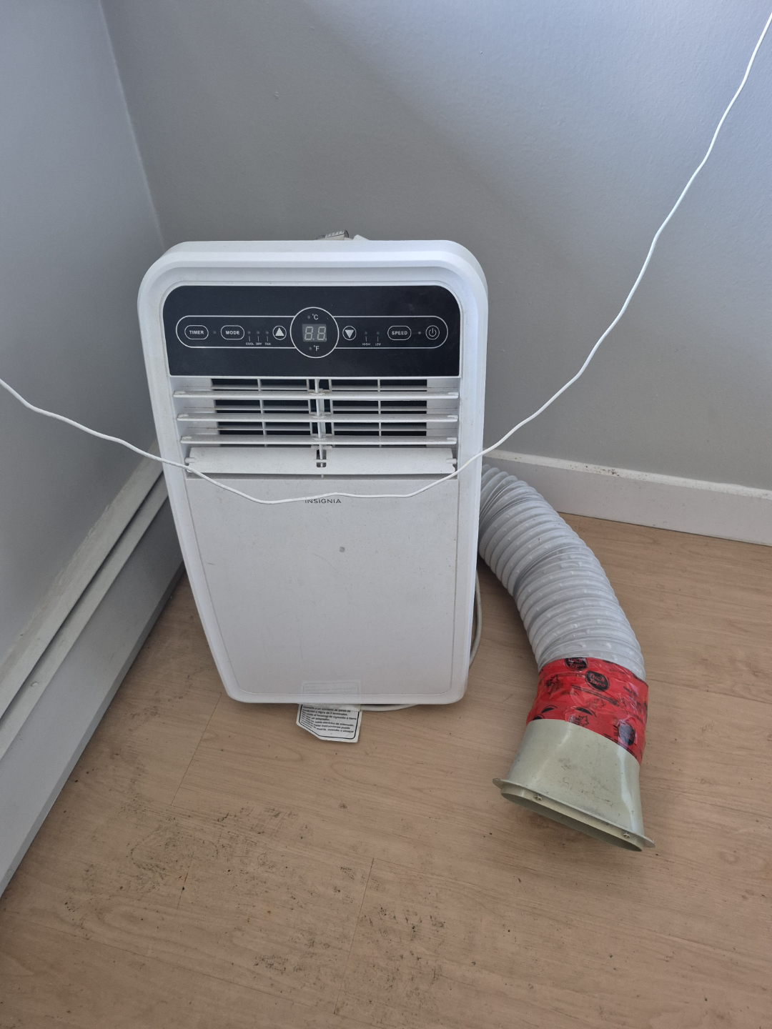 Insignia Portable Air Conditioner - photo 2
