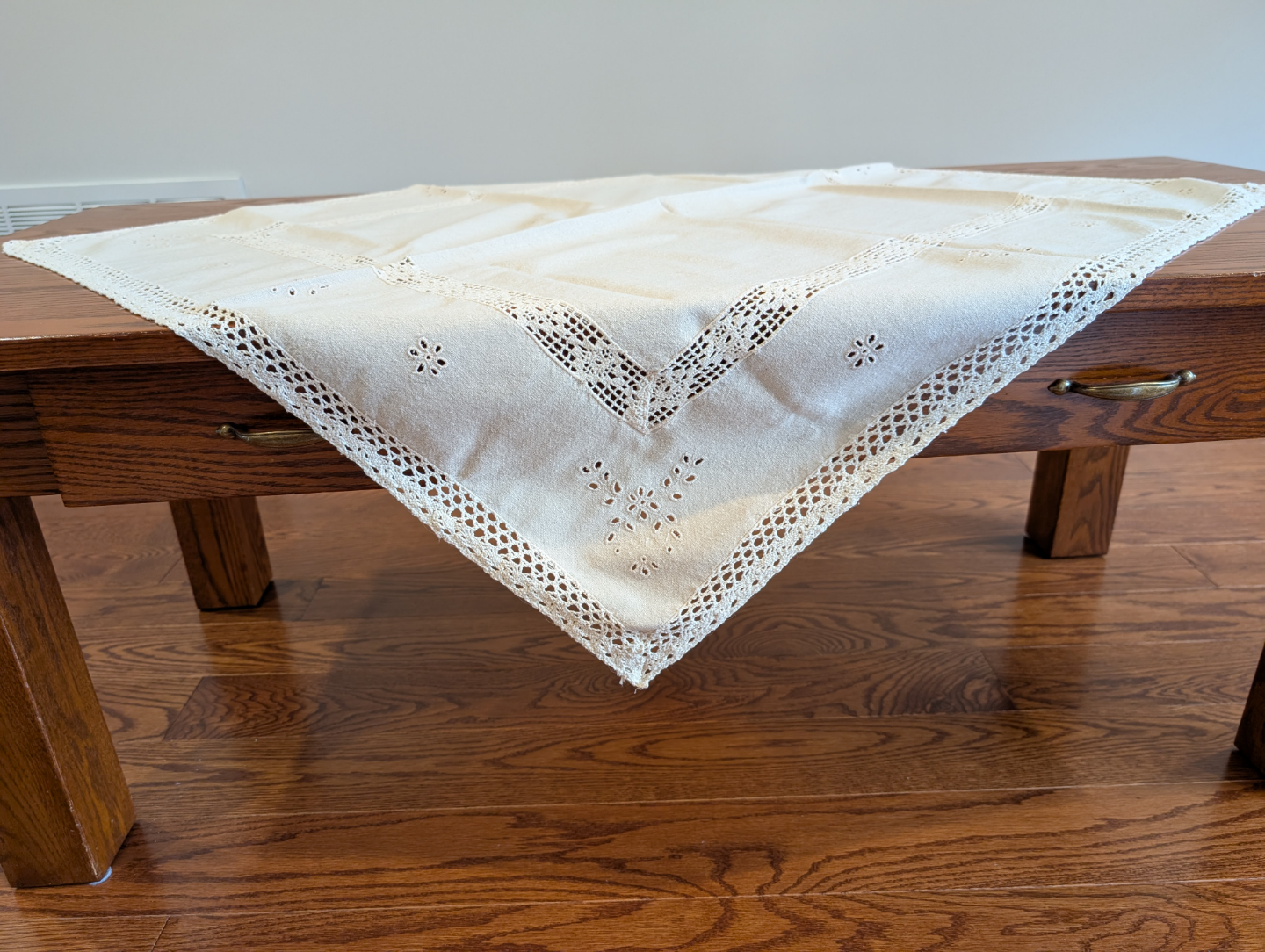 Vintage Off-White Tablecloth with Crochet Trim - photo 2