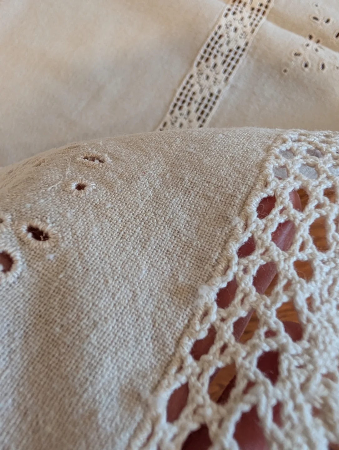 Vintage Off-White Tablecloth with Crochet Trim image indicator(3)