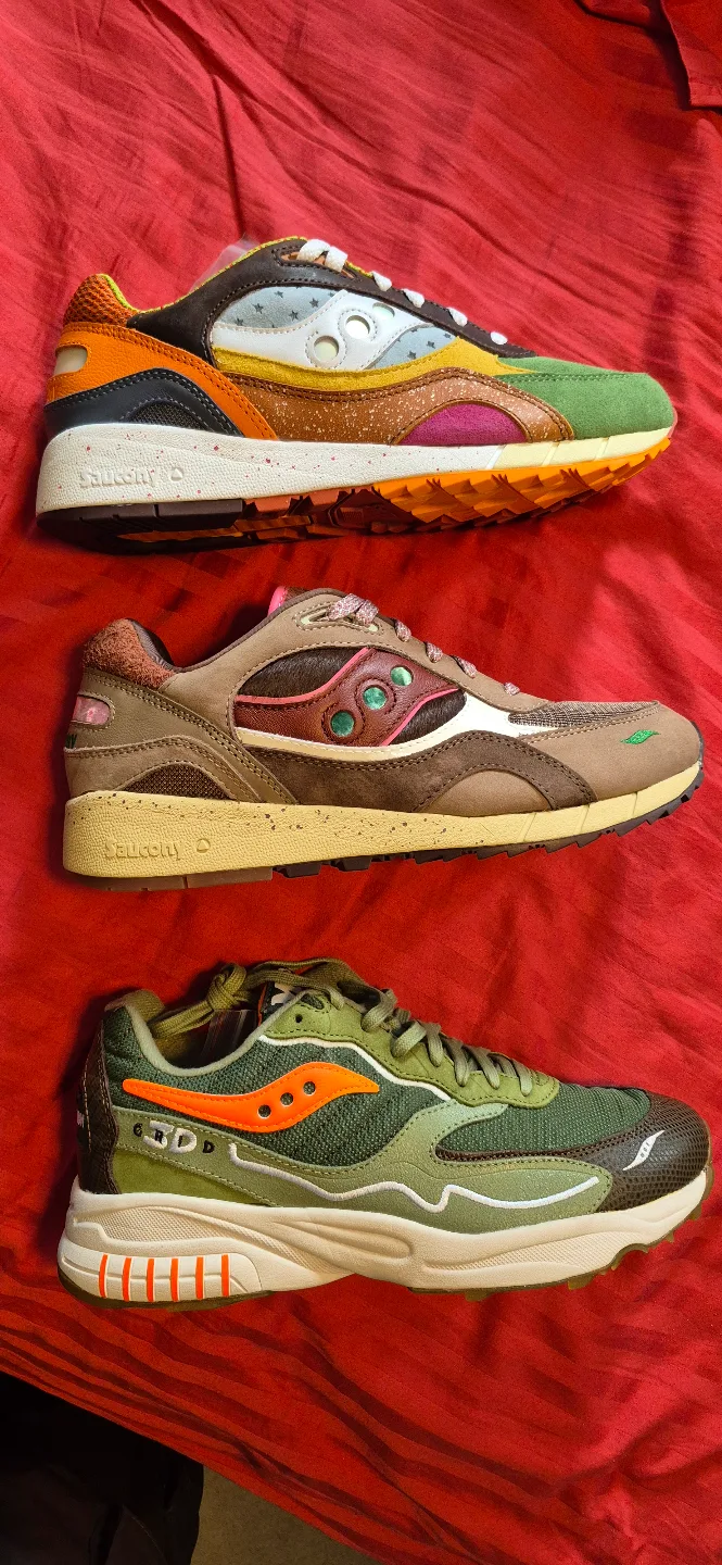 Saucony shoes size 9/9.5 image indicator(2)